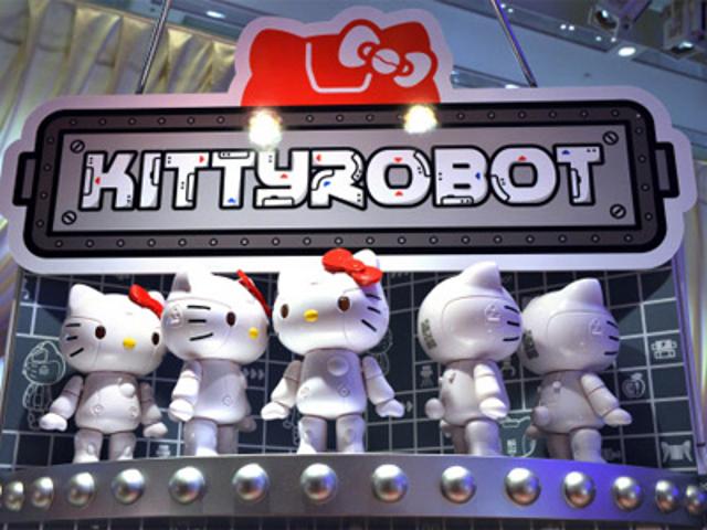 hello-kitty-robot