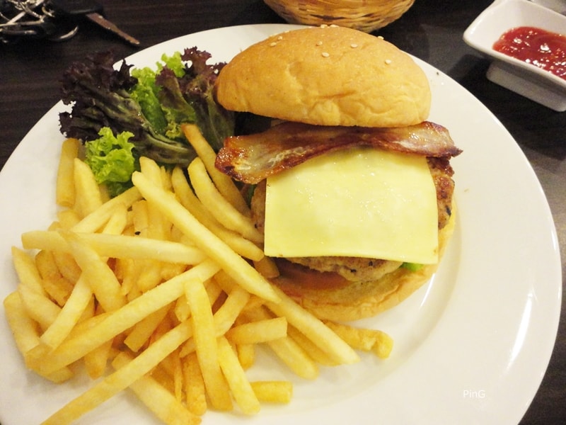 DSC08121-min