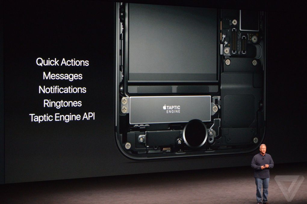 apple-iphone-watch-20160907-4773.0-min