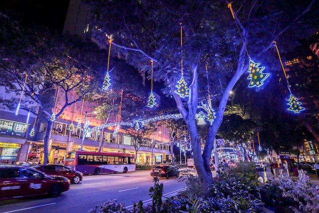 christmasonagreatstreet-jpg-min