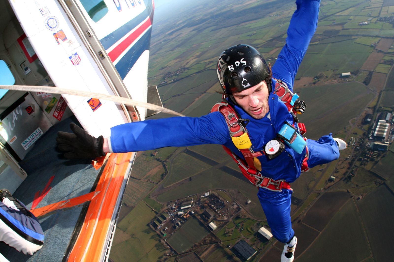 static-line-page-2-min