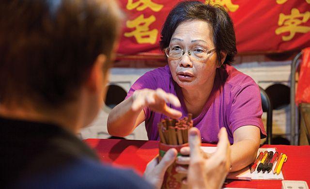 sticks-fortune-telling