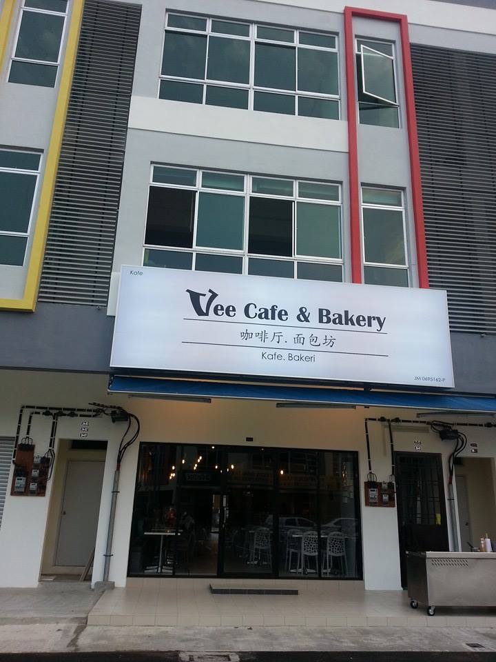 johor food: bukit indah cafes / Vee Cafe & Bakery